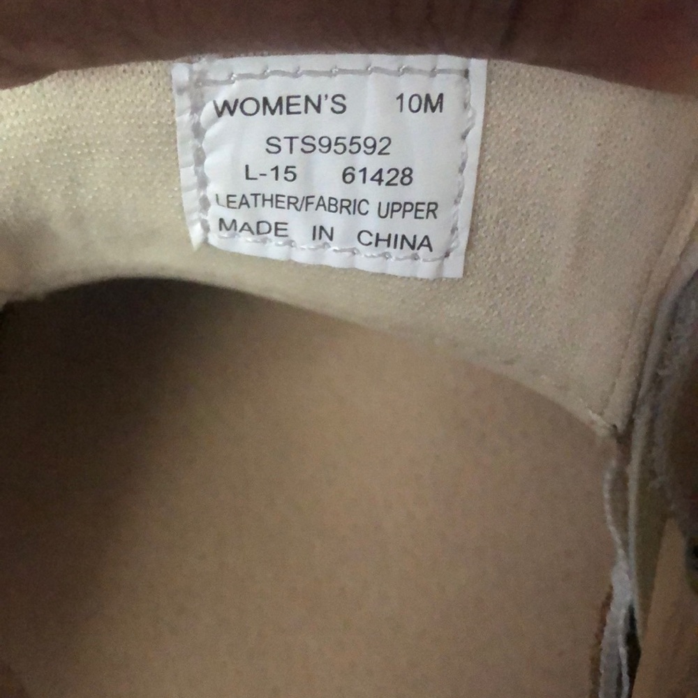 Sperry’s - Picture 5 of 5